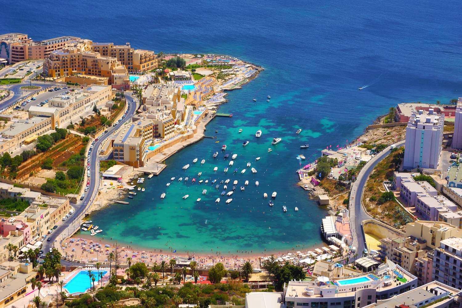 2br Great Location With Terrace * Sliema
