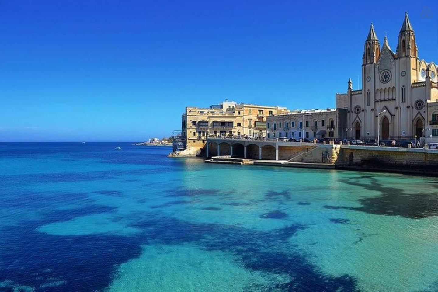 2br Great Location With Terrace * Sliema