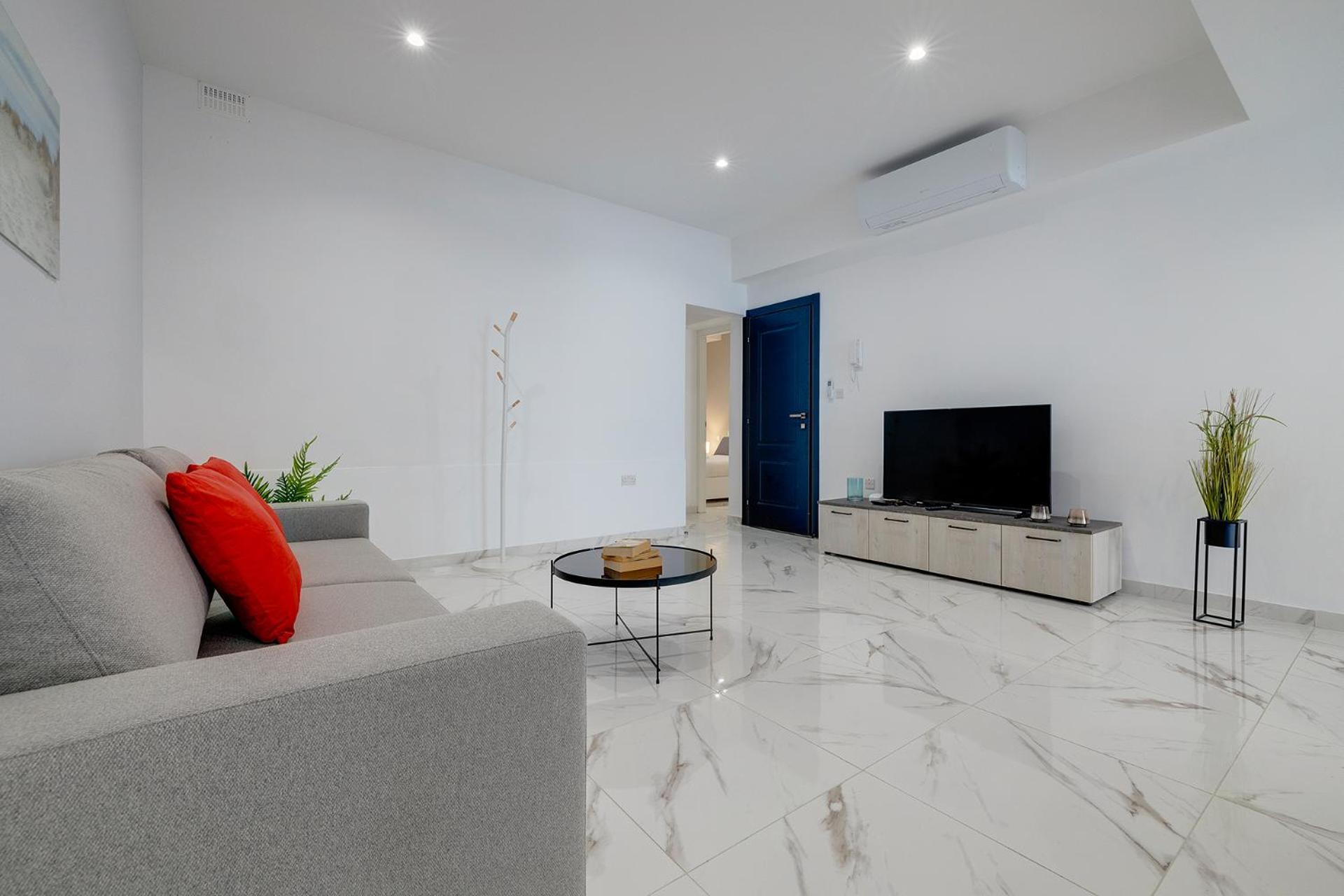 2br Great Location With Terrace * Sliema