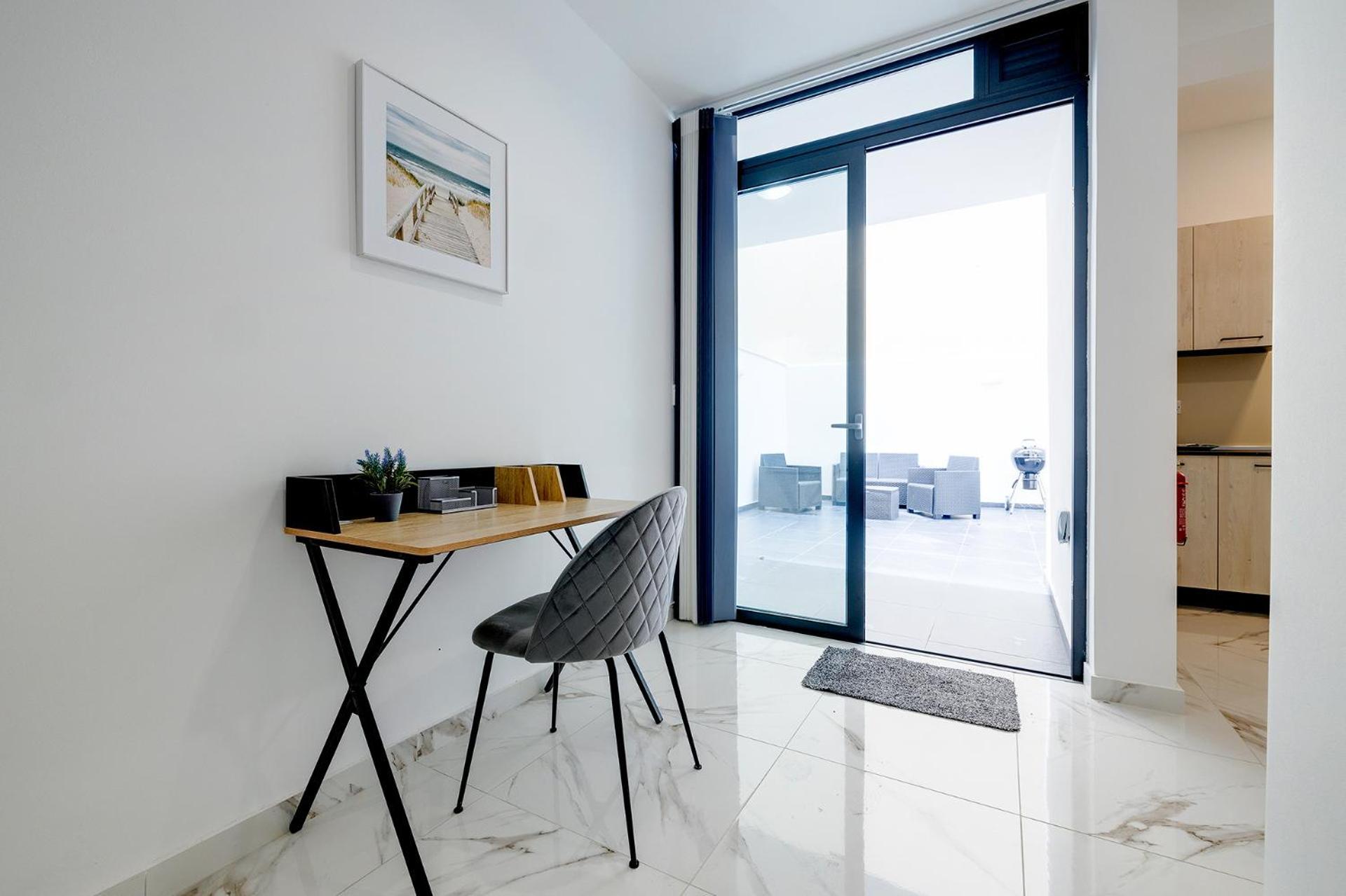 2br Great Location With Terrace Sliema