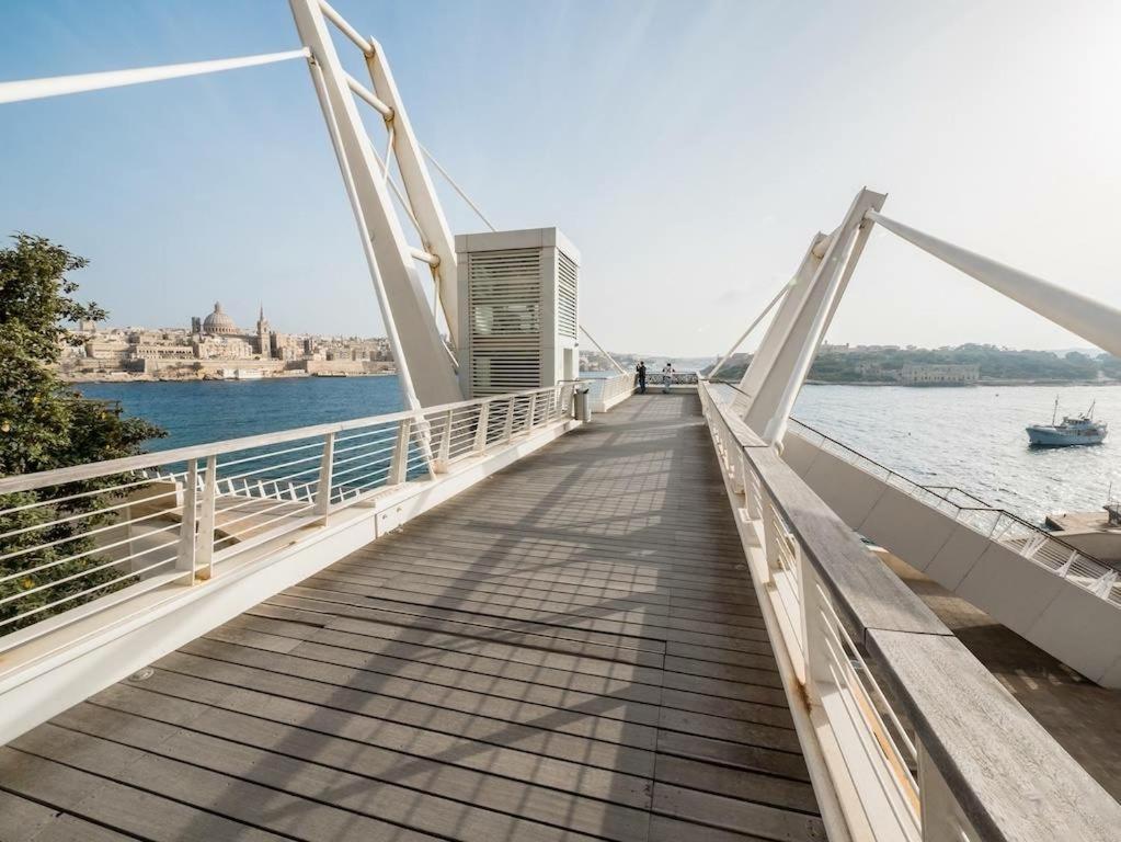 2br Great Location With Terrace Sliema